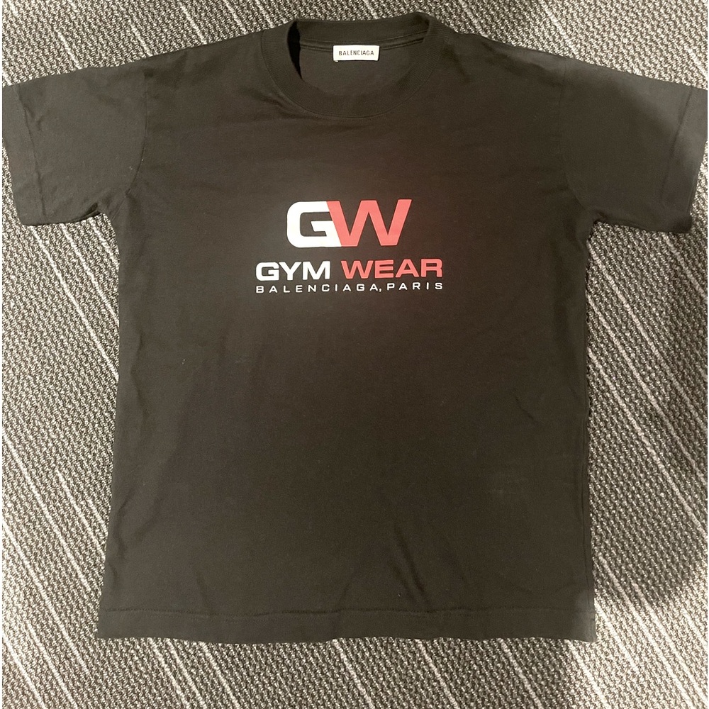 Balenciaga t-shirt size small